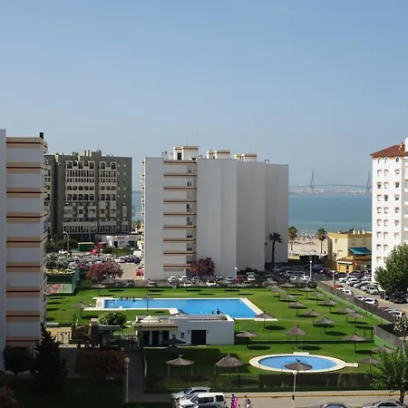 Playa Valdelagrana Apartamento El Puerto de Santa María